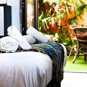 Séjour chez l'habitant Tropez Centre, Chambre Lou Pitchoun Pour 2 France